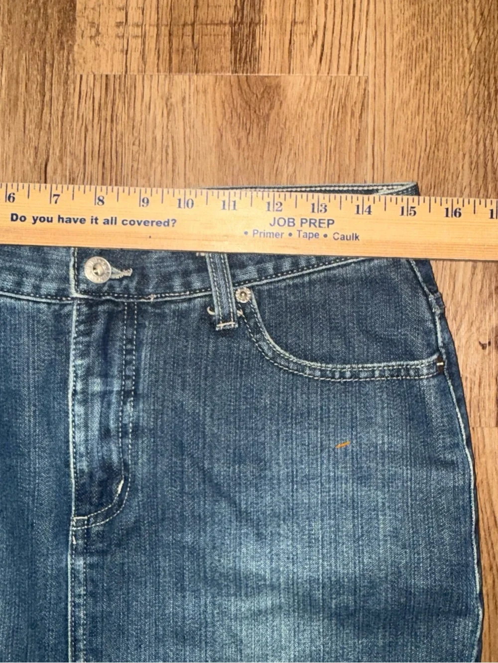 Guess straight silhouette